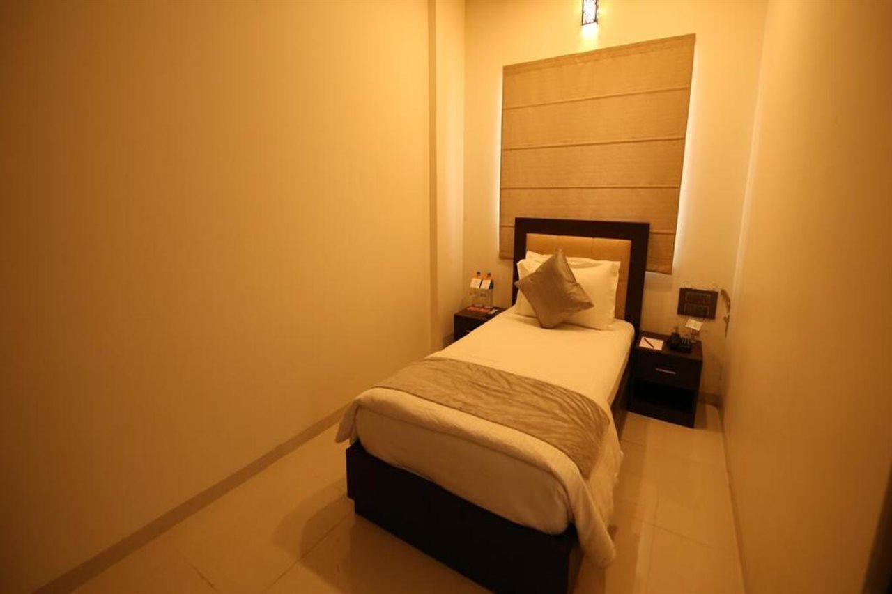 Mastiff Hotel Karwar By Othpl, Formerly Citrus Hotel Karwar Buitenkant foto